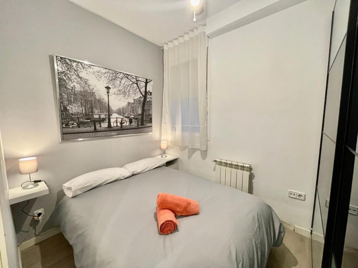 Bonito Apartamento Junto A La Plaza Mayor Madrid Eksteriør billede